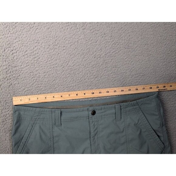 Royal Robbins Shorts Womens 16/12 Standard Fit Discovery III Bermuda - Picture 6 of 15